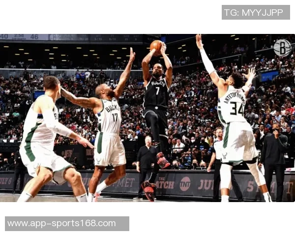 杰伦布朗半场高效得分27分继续展现超巨风采