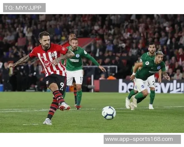 媒体人分析亨德森与小杨配合前景期待未来传球次数增加 媒体人分析亨德森与小杨配合前景期待未来传球次数增加